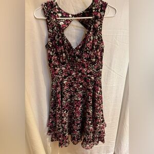 Super cute floral mini dress